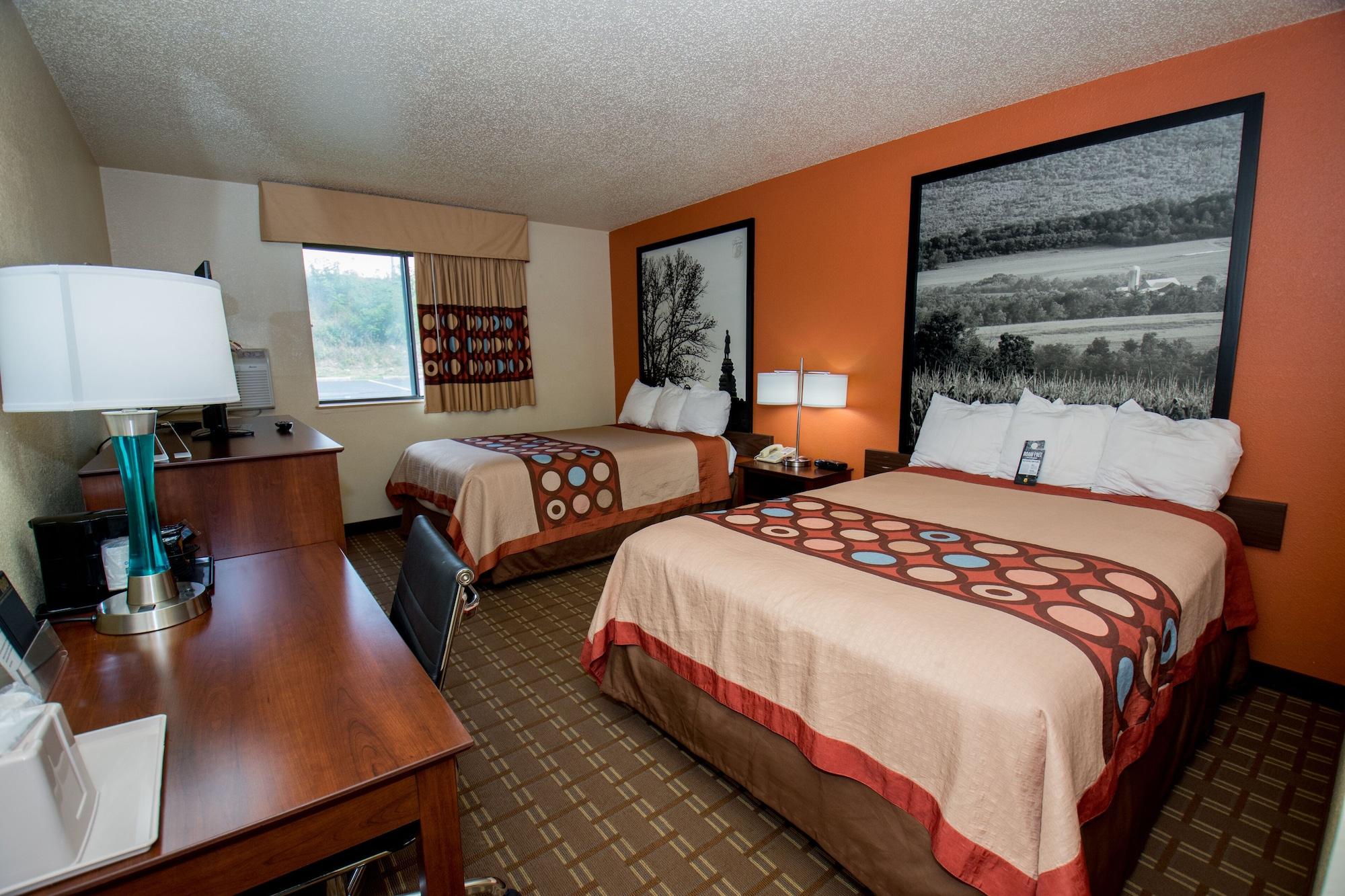 Hotel Super 8 By Wyndham 2*